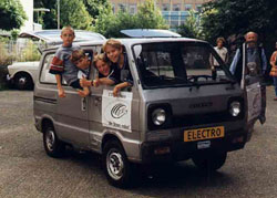 Electric minibus